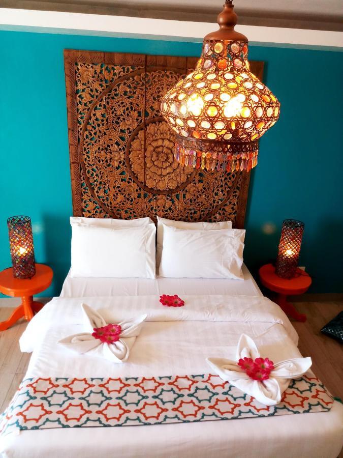 Casa Almarenzo Bed & Breakfast Bolinao Eksteriør bilde